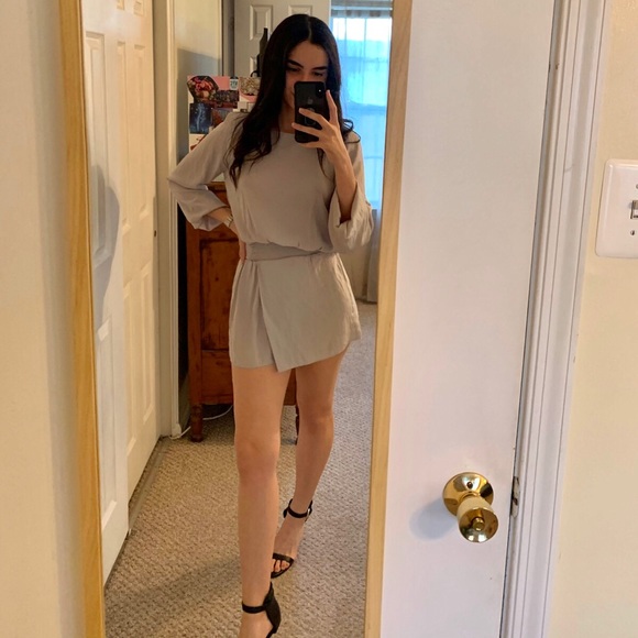 Jumper - Picture 2 of 4